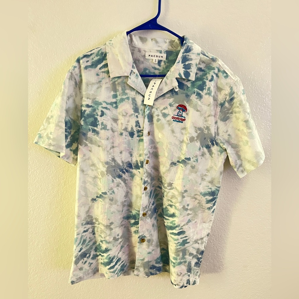 Button down shirt with mushroom